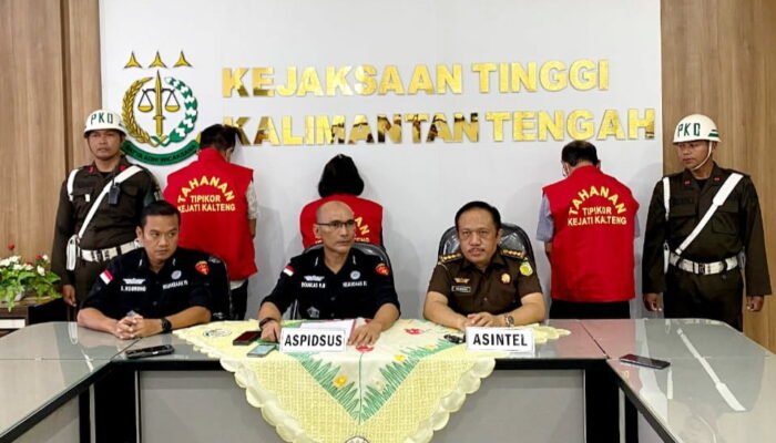 Kajari Kalteng Kembali Tahan Tiga Orang Tambahan Tersangka Dugaan Korupsi Dana BOK Barito Selatan