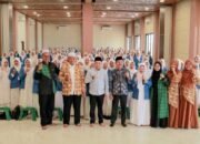 Yel yel : Prabowo Menang Sambut Kedatangan H Sudian Noor di Desa Batulicin Irigasi 9 Yel yel : Prabowo Menang Sambut Kedatangan H Sudian Noor di Desa Batulicin Irigasi