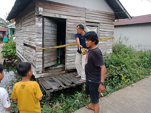 Mayat Kakek Ditemukan Membusuk di Dalam Rumah 1 5 Kakek Meninggal 3klm