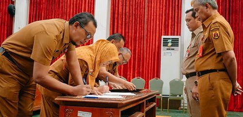 Hal 10 3 Klm BJB 1 2