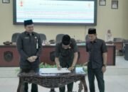 DPRD HST Sahkan Raperda Pajak dan Retribusi Daerah serta Penyelenggaraan Bangunan Gedung 27 DPRD HST Sahkan Raperda Pajak dan Retribusi Daerah serta Penyelenggaraan Bangunan Gedung