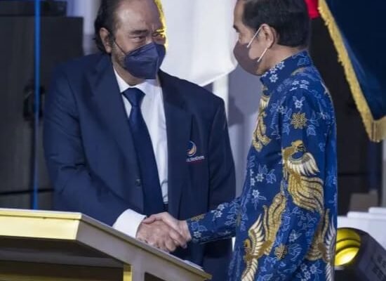 Ini Dibicarakan Presiden Jokowi – Surya Paloh dalam Pertemuan di Istana Merdeka