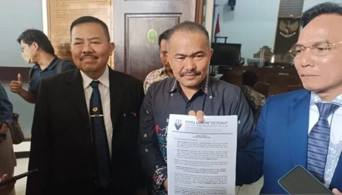 Kuasa Hukum Keluarga Brigadir J Gugat Ferdy Sambo hingga Presiden Rp7,5 Miliar