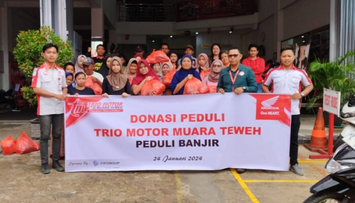 Trio Motor Muara Teweh Peduli Banjir