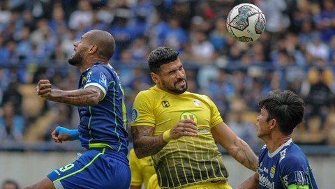 persib bandung melawan barito putera 1 169