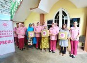 Pengurus Yayasan Kemala Bhayangkari Banjarmasin Gelar Bakti Sosial