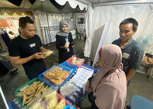 Meriahkan Pasar Ramadan, Warga Disabilitas Juga Ikut Jualan 1 Hal 10 3 Klm BJb 2 2