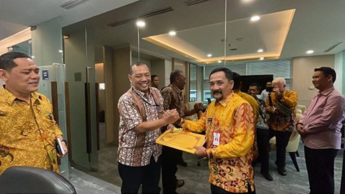 Pj Bupati Percepat Penyelesaian Akses Jalan Desa Tebing Siring 1 Hal 11 Tala 3 klm