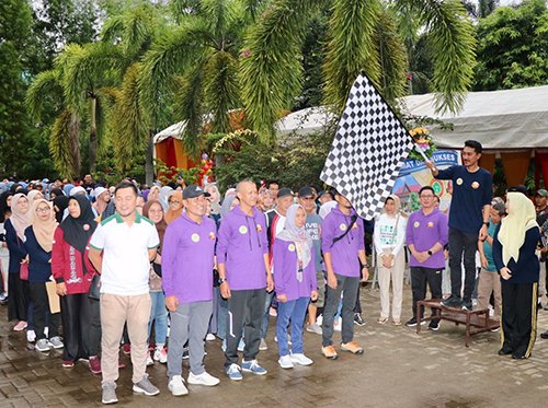 Hal 16 2 KLm Martapura Jalan santai