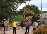 Bupati Kotabaru Instruksikan DLB Atur Tumpukan Sampah