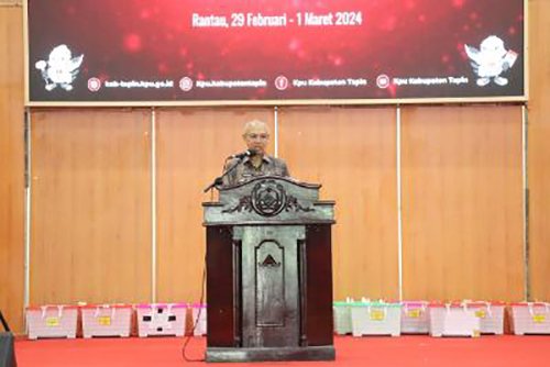 Hal 2 Rantau 4 klm