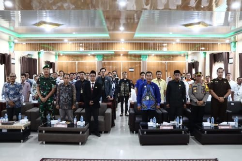 KPUD HST Adakan Pleno Rekapitulasi 1 IMG 20240302 WA0021 e1709377625255