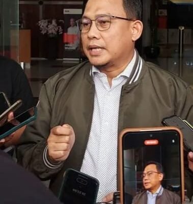 Uang Belasan Miliar Ditemukan KPK Saat Geledah Rumah Hanan Supangkat