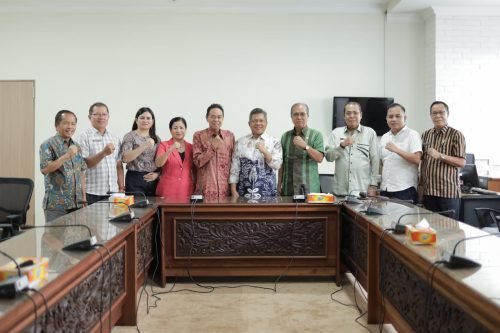 Sekretariat DPRD Kalsel Terima Kunker dari DPRD Kabupaten Gunung Mas 1 IMG 20240315 WA0018 e1710481618409