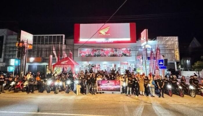 Night Ride Komunitas Honda bersama Cahaya Indah Motor