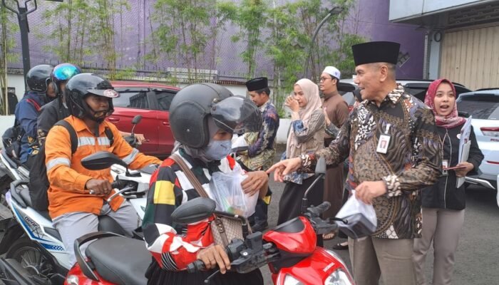 OJK Tutup Gerak Ekonomi Syariah 2024