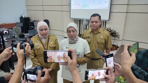 1 2 klm Geopark meratus