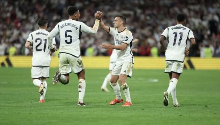 Real Madrid Diambang Juara La Liga Usai Bungkam Barcelona 3-2 di El Clasico