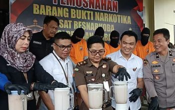 1,7 Kg Sabu Diduga Milik Gembong Narkoba Fredy Pratama Dimusnahkan Polres Banjarbaru