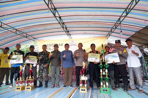 13 3klm juara balap jukung jpg