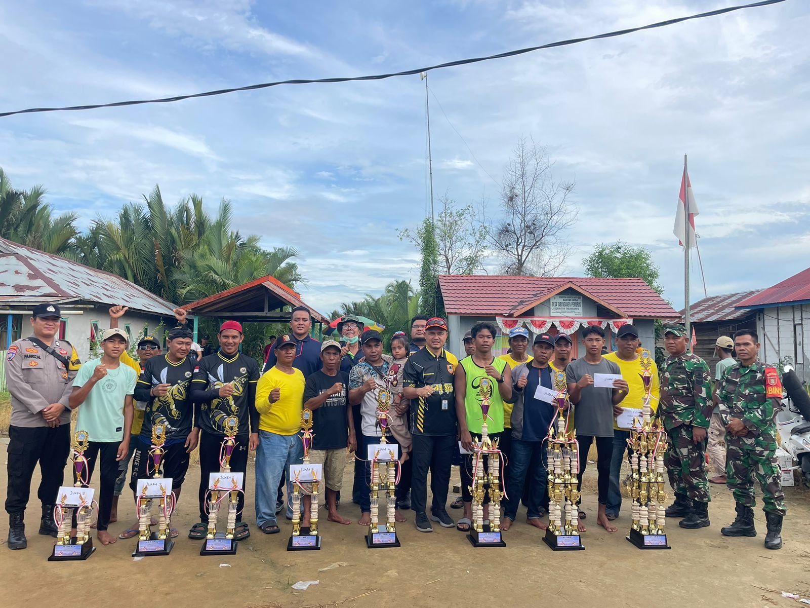 13 3klm para juara jpg