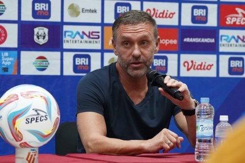 Pelatih Persija Jakarta, Thomas Doll. (Kalimantanpost.com/laman Liga Indonesia Baru)