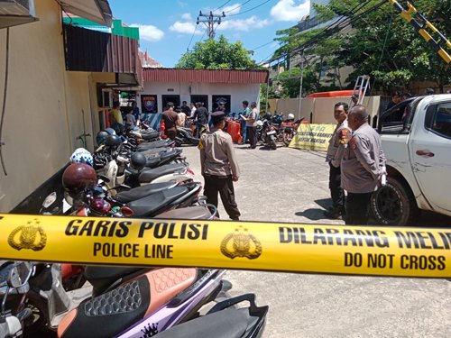 Dua Tersangka Pengeroyokan Jalani Rekonstruksi 1 6 FOTO HL Rekonstruksi Pembunuhan Alkaff 3klm