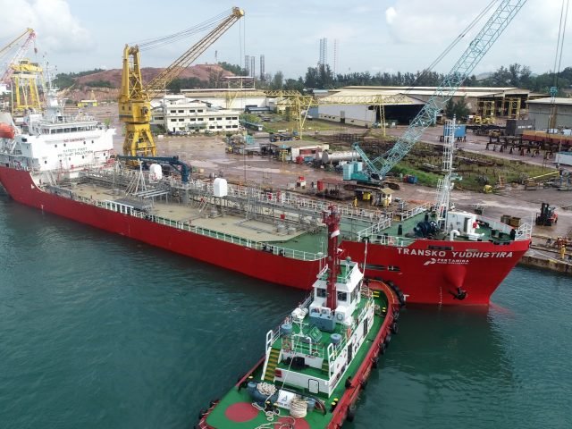 DOKUMENTASI Jelang Ramadhan Idul Fitri 2024 PTK Pastikan Layanan Marine Optimal Untuk Jamin Pasokan Energi 3 e1711962342790