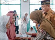 62 Majelis Ta'lim Terima Bantuan dari Wali Kota Banjar Baru 8 62 Majelis Ta’lim Terima Bantuan dari Wali Kota Banjar Baru
