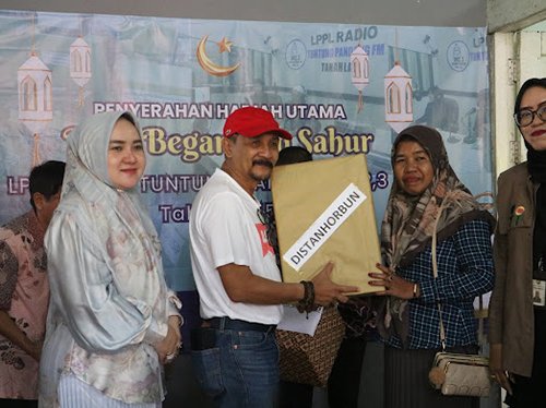 Syamsir Bangga Radio Tuntung Pandang FM di Dengar Hingga ke Provinsi Tetangga 1 Hal 11 Tala 3 klm 5