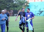 Pertandingan Sepak Bola Tim Pj Bupati HSS vs Habib Segaf Baharun