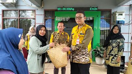 Dinas Pertanian Gelar Pangan Murah 1 Hal 2 Rantau 4 klm