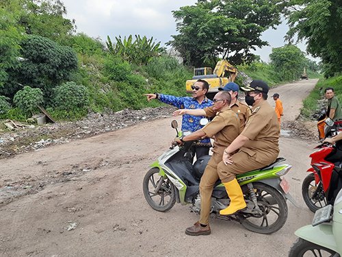 Hal 9 3 Klm Pangkas anggaran