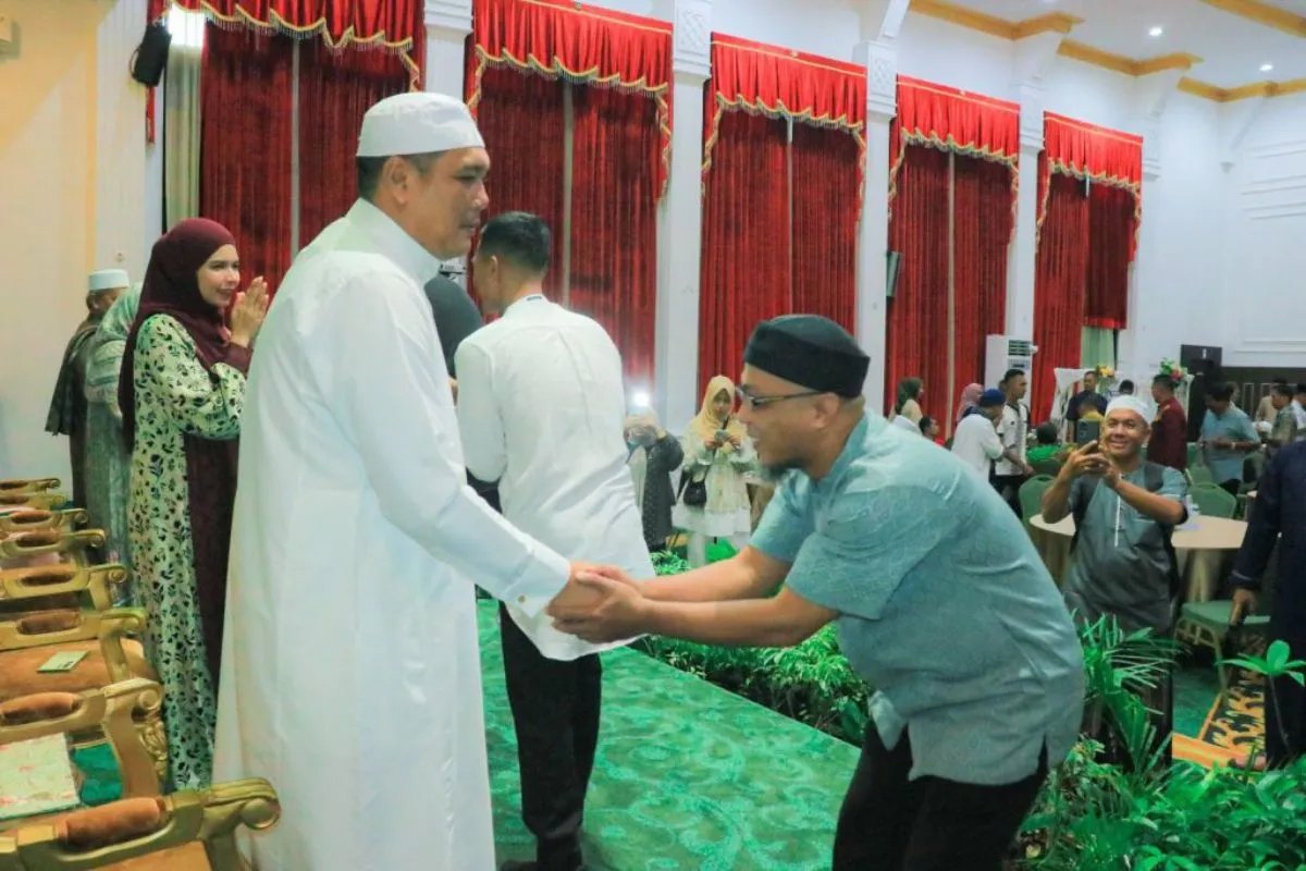 Wali Kota Aditya Gelar Open House dan Undang Masyarakat dan ASN 1 bb2