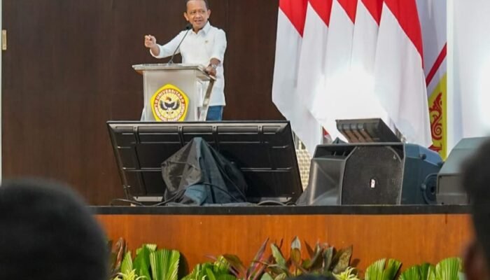 Menteri Investasi Ajak Mahasiswa ULM Tumbuhkan Ekonomi Kalsel