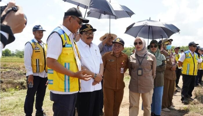 Wantimpres Soekarwo Tinjau Food Estate di Kecamatan Pandih Batu, Pulang Pisau