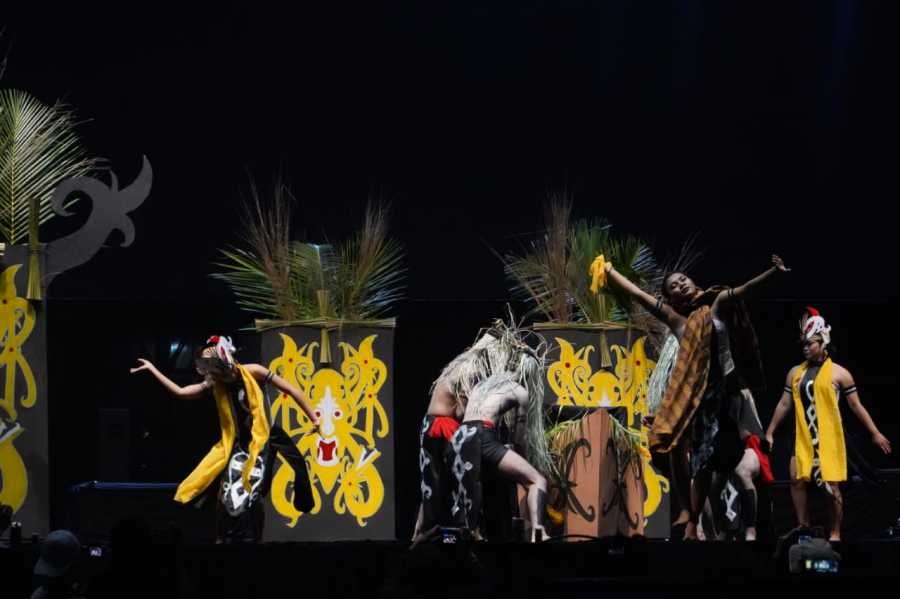 Murung Raya Juara Pertama Lomba Tari Pedalaman 1 1000400751