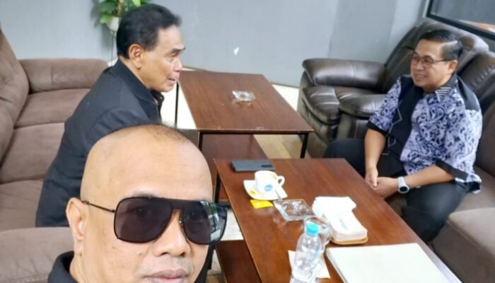 Zairullah Azhar dan Ibnu Sina Bertemu, Sinyal Demokrat Dilamar jadi Wagub?