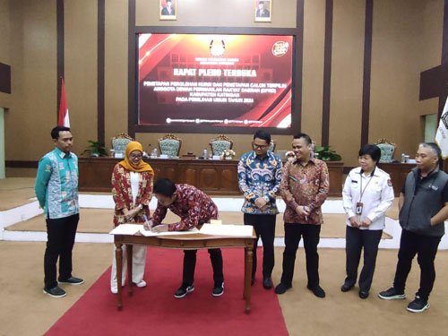 KPU Katingan Gelar Rapat Pleno Terbuka Penetapan Calon Terpilih 1 15 katingan 1