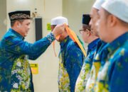 Selepas Solat Hajat, Aditya Lepas Rombongan Calon Jamaah Haji Banjarbaru 34 Selepas Solat Hajat, Aditya Lepas Rombongan Calon Jamaah Haji Banjarbaru