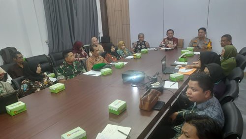 Pemasangan Atribut Parpol Dan Baliho Minim Sosialisasi 1 Hal 10 3 Klm Atribut