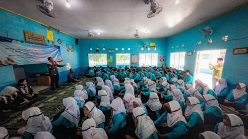 Hal 10 3 Klm BJb 2 6