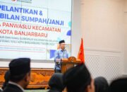 Jelang Pilkada, Bawaslu Lantik 15 Panwascam 13 Jelang Pilkada, Bawaslu Lantik 15 Panwascam