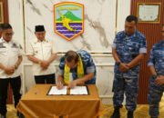 Hibah Tanah dan Bangunan Dari Pemkab Kotabaru ke Danlanud Sjamsudin Noor