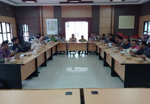 Hal 9 3 KLm Sukseskan Launching