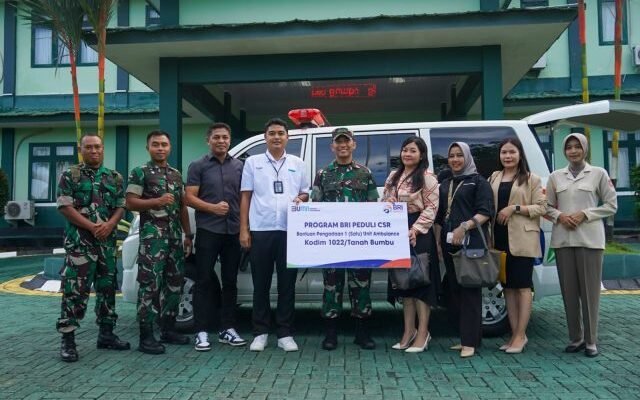 Kodim 1022/Tanah Bumbu Terima Hibah Ambulance dari BRI Cabang Batulicin