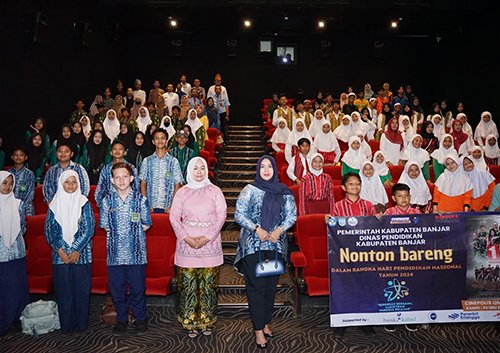 Hardiknas, Disdik Ajak Siswa-Guru Nobar Film 1 CM 1 hAL 10 2 kLM Ajak nobar