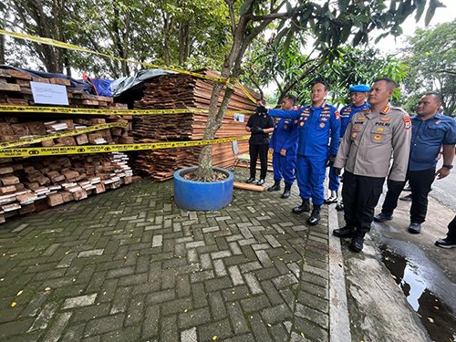 1 3 klm 6 cm tsk kayuuuu