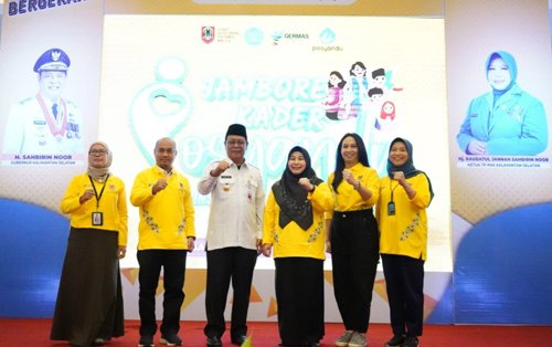 1 35 klm Kontrak Pemprov 5 Paman Birin membuka jambore kader posyandu