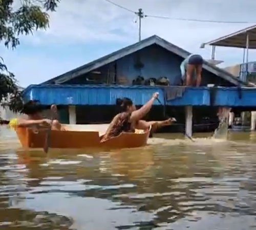 1 utama 35 klm tinggi 8 cm banjir